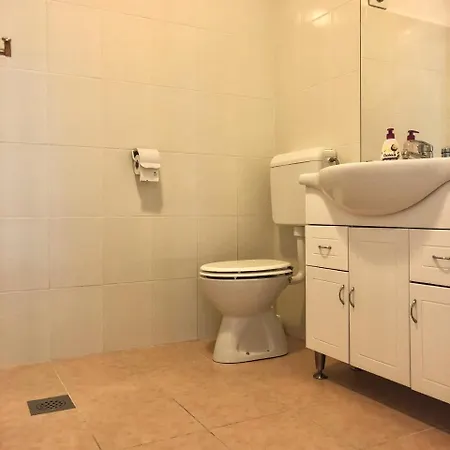 Apartma Skofije Dekani